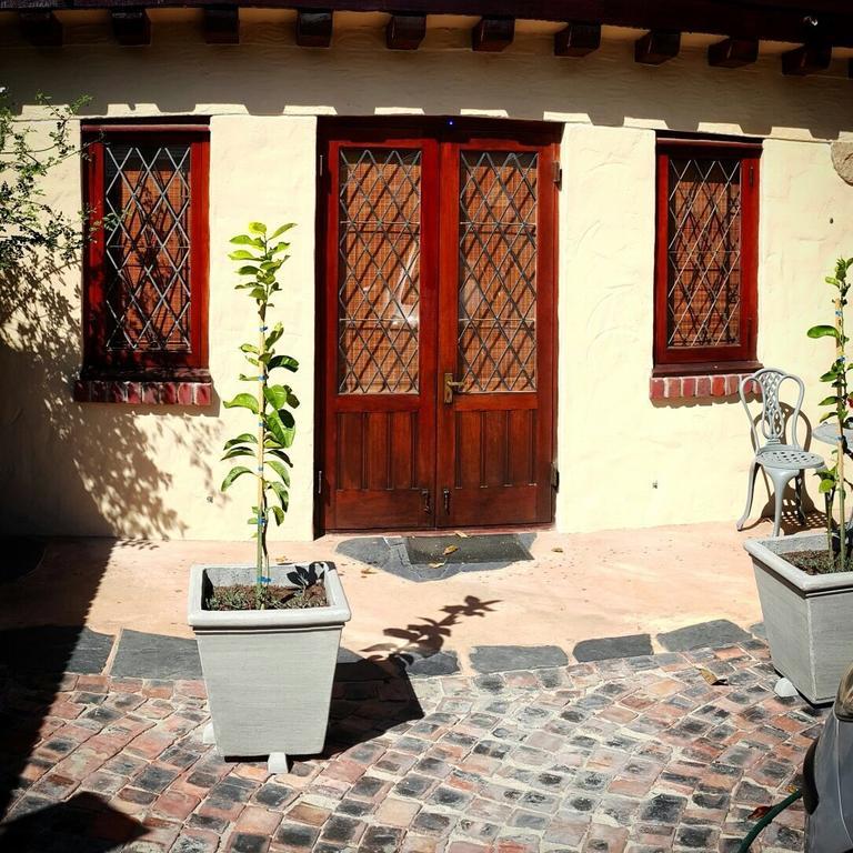 Two Door Cottage Kaapstad Kamer foto