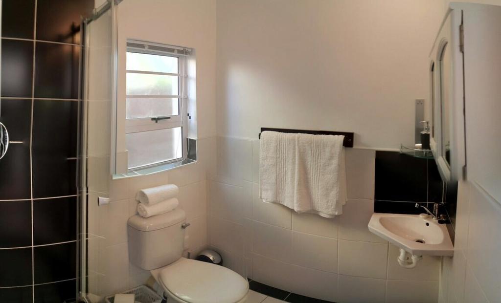 Two Door Cottage Kaapstad Kamer foto