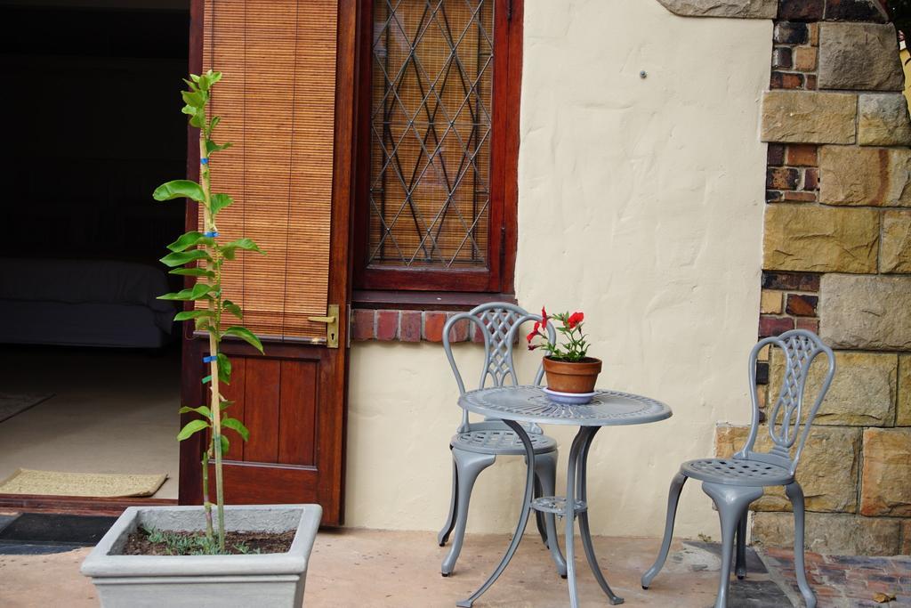 Two Door Cottage Kaapstad Kamer foto